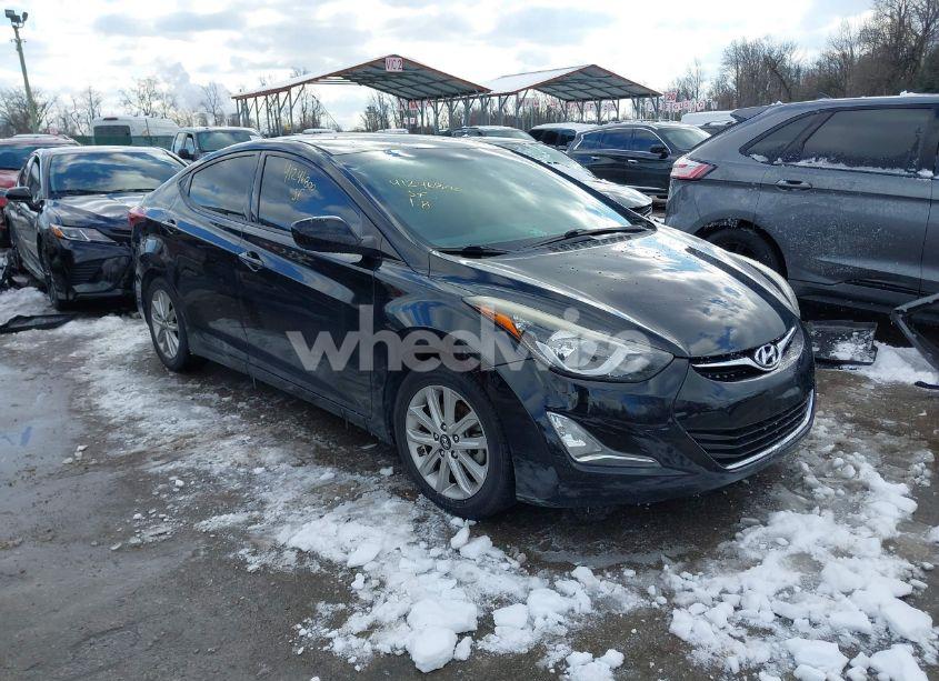 2015 Hyundai Elantra SE (VIN 5NPDH4AEXFH585466) main photo