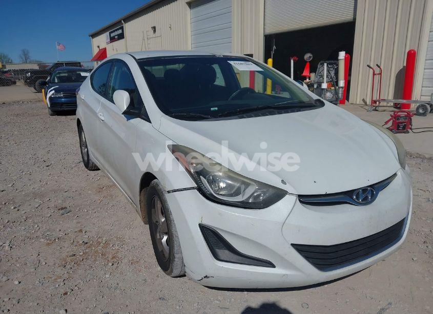 Photo 6 of 2015 Hyundai Elantra SE (VIN 5NPDH4AEXFH592711)
