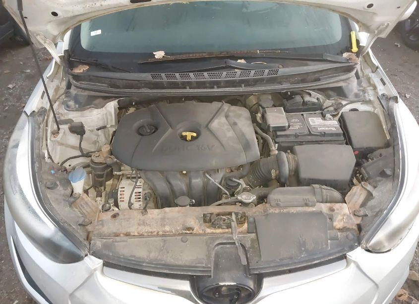 Photo 10 of 2015 Hyundai Elantra SE (VIN 5NPDH4AEXFH598265)