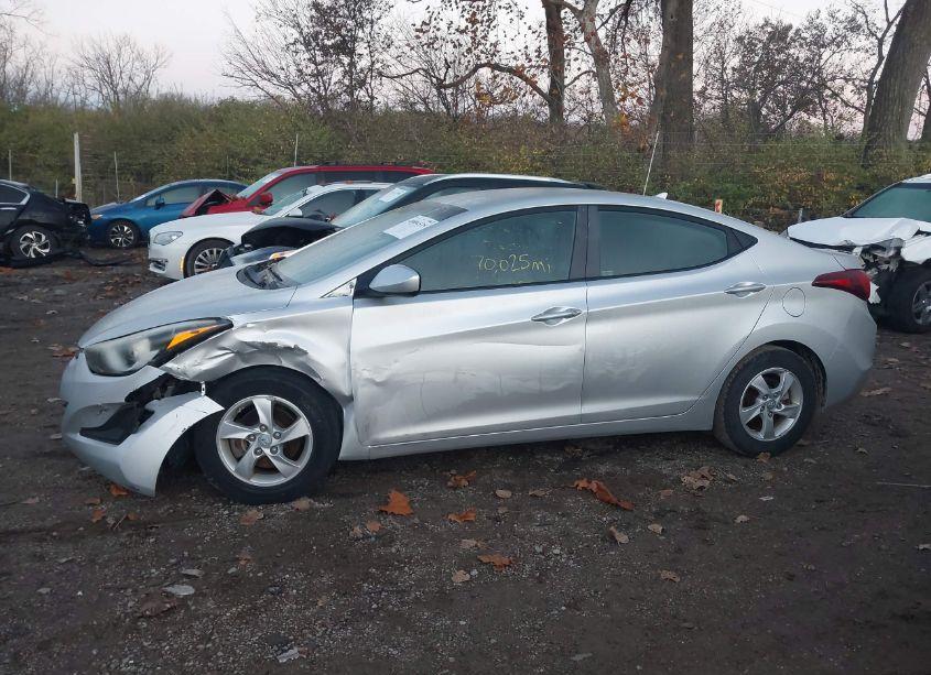 Photo 14 of 2015 Hyundai Elantra SE (VIN 5NPDH4AEXFH598265)