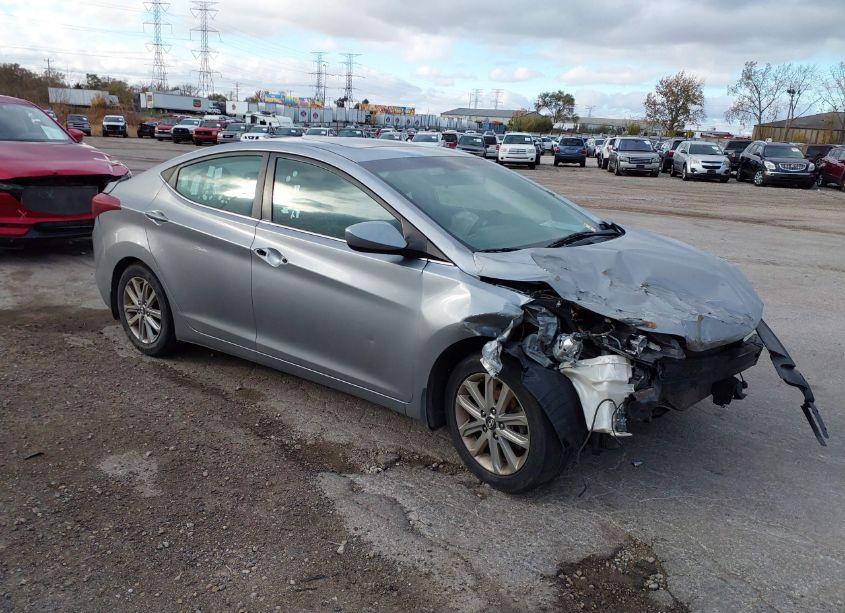 2015 Hyundai Elantra SE (VIN 5NPDH4AEXFH599058) main photo
