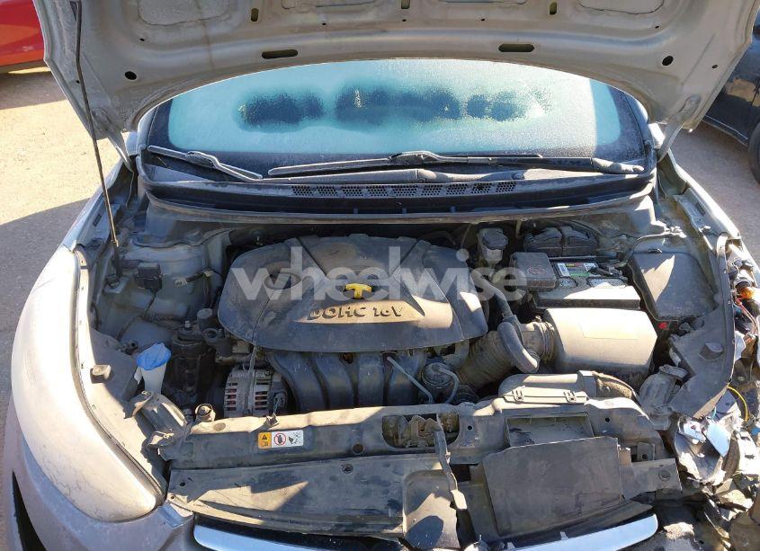 Photo 10 of 2015 Hyundai Elantra SE (VIN 5NPDH4AEXFH599190)