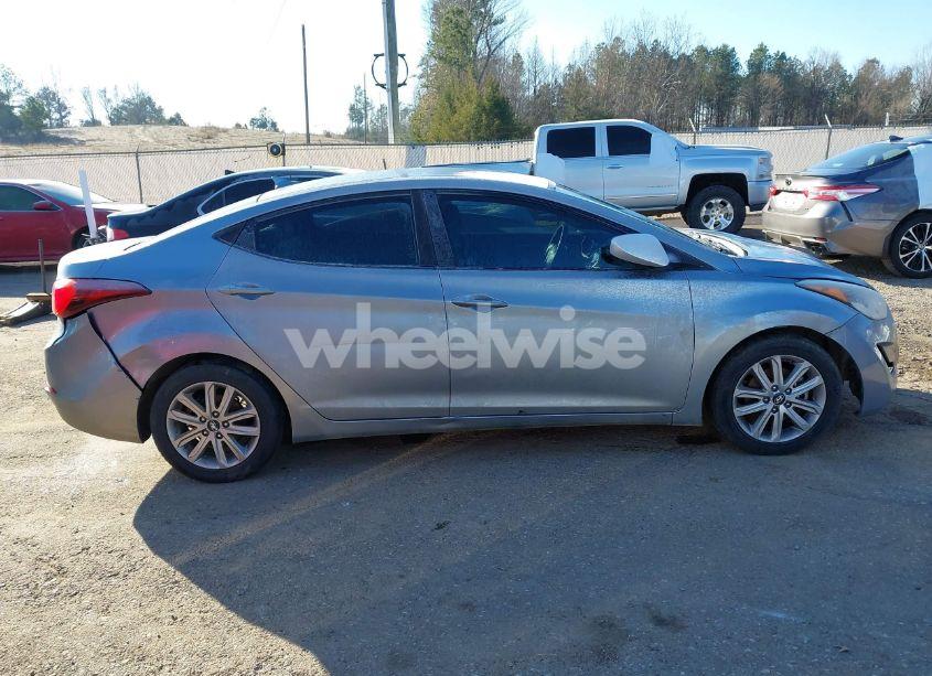 Photo 13 of 2015 Hyundai Elantra SE (VIN 5NPDH4AEXFH599190)