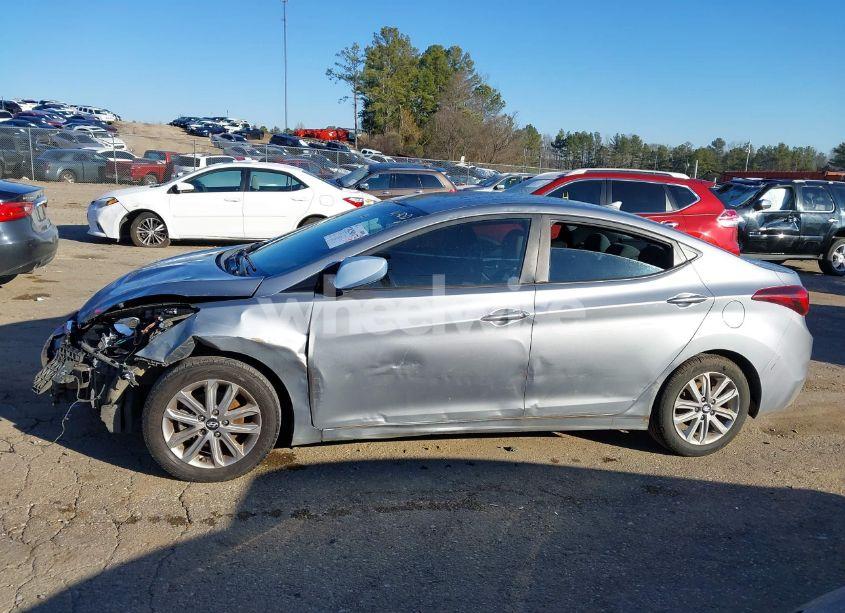 Photo 14 of 2015 Hyundai Elantra SE (VIN 5NPDH4AEXFH599190)