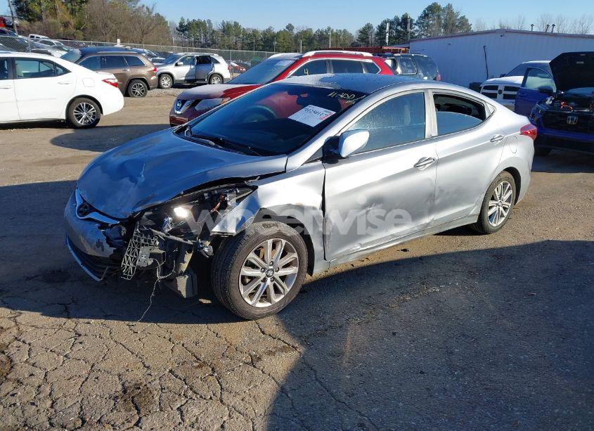 Photo 2 of 2015 Hyundai Elantra SE (VIN 5NPDH4AEXFH599190)