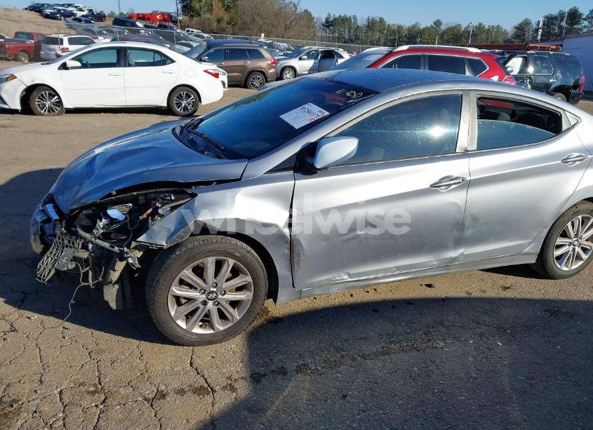 Photo 6 of 2015 Hyundai Elantra SE (VIN 5NPDH4AEXFH599190)