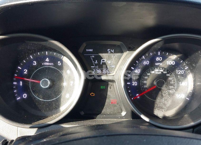 Photo 7 of 2015 Hyundai Elantra SE (VIN 5NPDH4AEXFH599190)