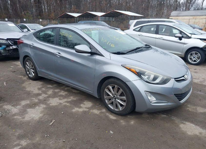 2015 Hyundai Elantra SE (VIN 5NPDH4AEXFH610026) main photo