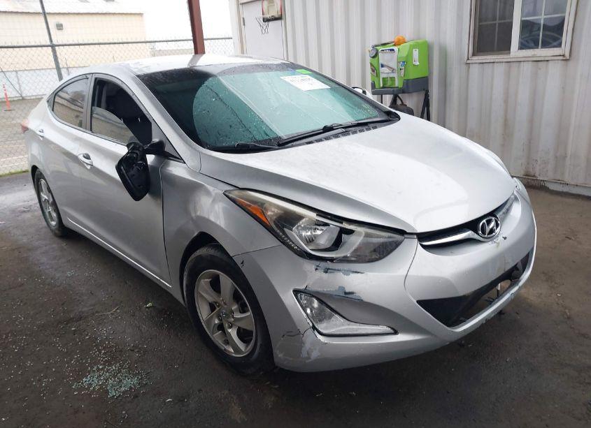 2015 Hyundai Elantra SE (VIN 5NPDH4AEXFH615811) main photo