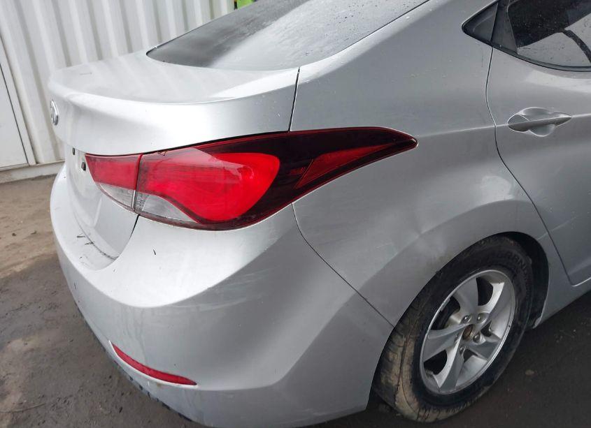 Photo 19 of 2015 Hyundai Elantra SE (VIN 5NPDH4AEXFH615811)