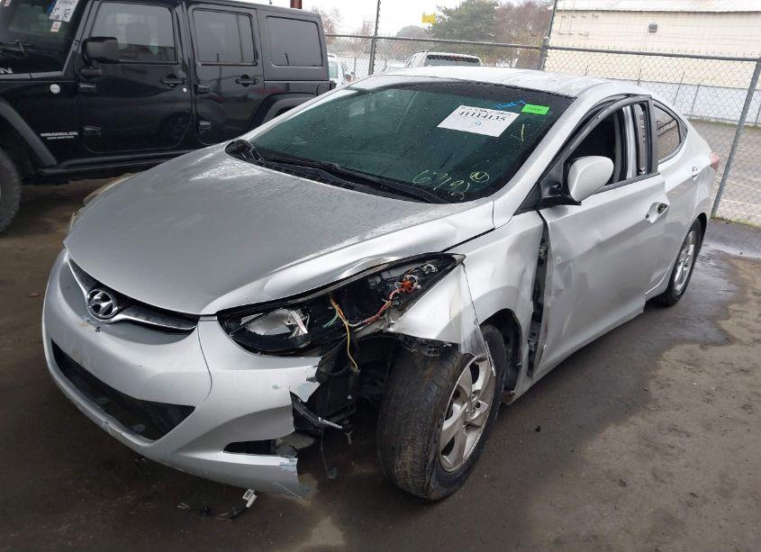 Photo 2 of 2015 Hyundai Elantra SE (VIN 5NPDH4AEXFH615811)