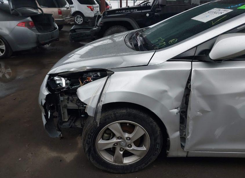 Photo 21 of 2015 Hyundai Elantra SE (VIN 5NPDH4AEXFH615811)