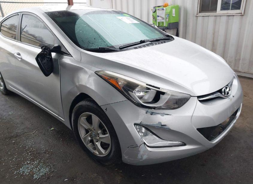 Photo 6 of 2015 Hyundai Elantra SE (VIN 5NPDH4AEXFH615811)
