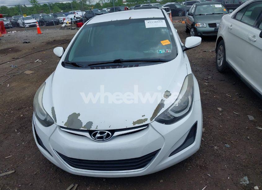 Photo 12 of 2015 Hyundai Elantra SE (VIN 5NPDH4AEXFH633127)