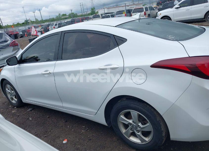 Photo 14 of 2015 Hyundai Elantra SE (VIN 5NPDH4AEXFH633127)