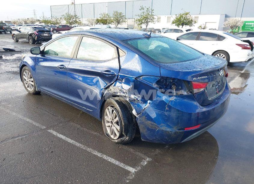 Photo 3 of 2015 Hyundai Elantra SE (VIN 5NPDH4AEXFH634973)