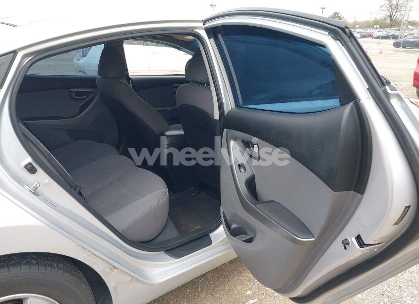 Photo 8 of 2015 Hyundai Elantra SE (VIN 5NPDH4AEXFH640692)