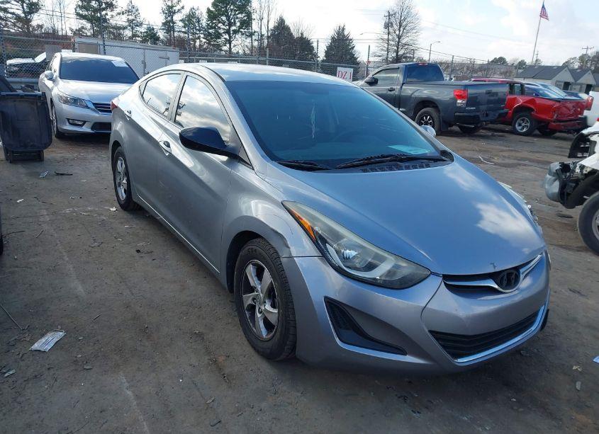 2015 Hyundai Elantra SE (VIN 5NPDH4AEXFH643351) main photo
