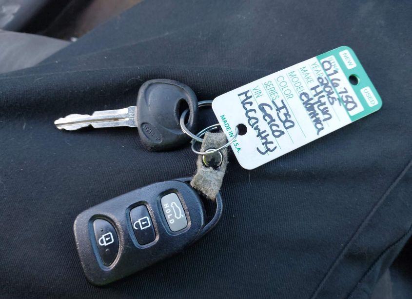 Photo 11 of 2015 Hyundai Elantra SE (VIN 5NPDH4AEXFH643351)