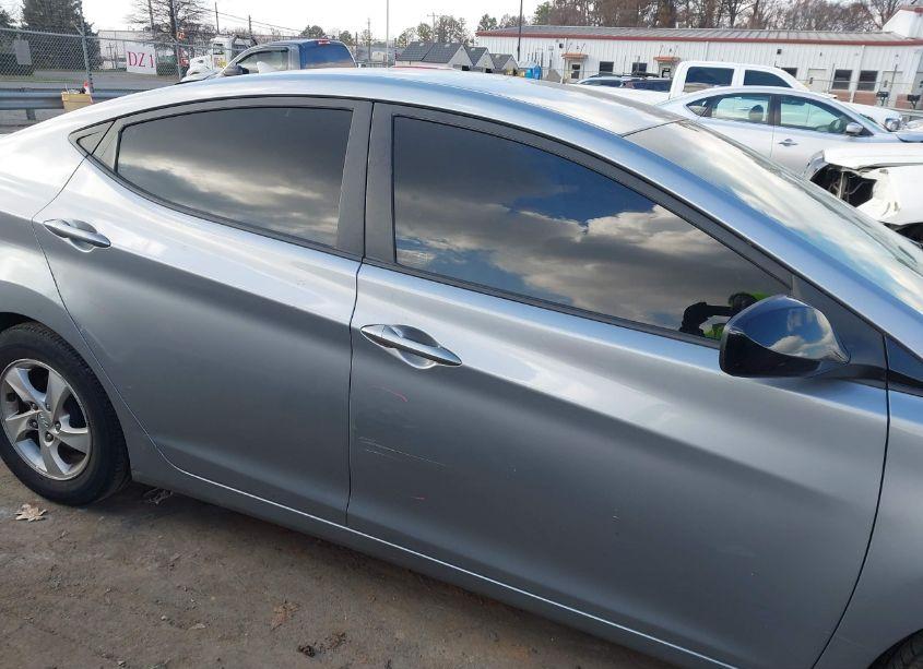 Photo 13 of 2015 Hyundai Elantra SE (VIN 5NPDH4AEXFH643351)