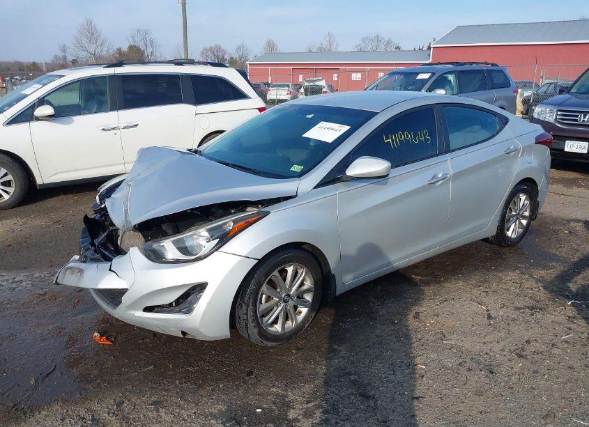 Photo 2 of 2016 Hyundai Elantra SE (VIN 5NPDH4AEXGH677792)