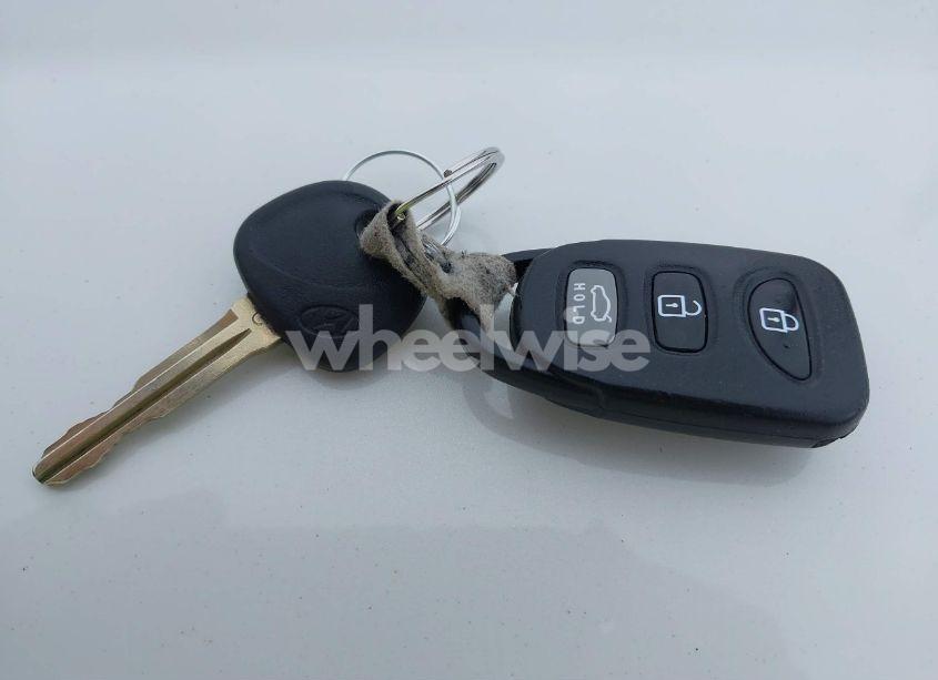 Photo 11 of 2016 Hyundai Elantra SE (VIN 5NPDH4AEXGH689005)