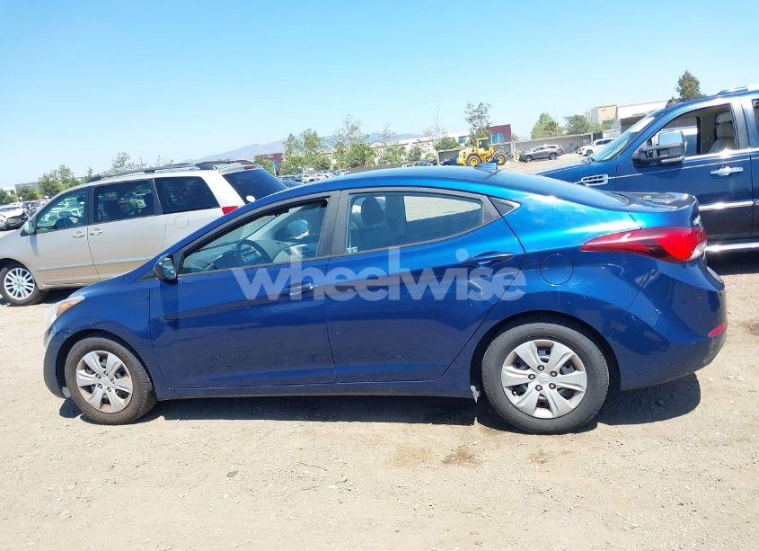 Photo 14 of 2016 Hyundai Elantra SE (VIN 5NPDH4AEXGH693278)