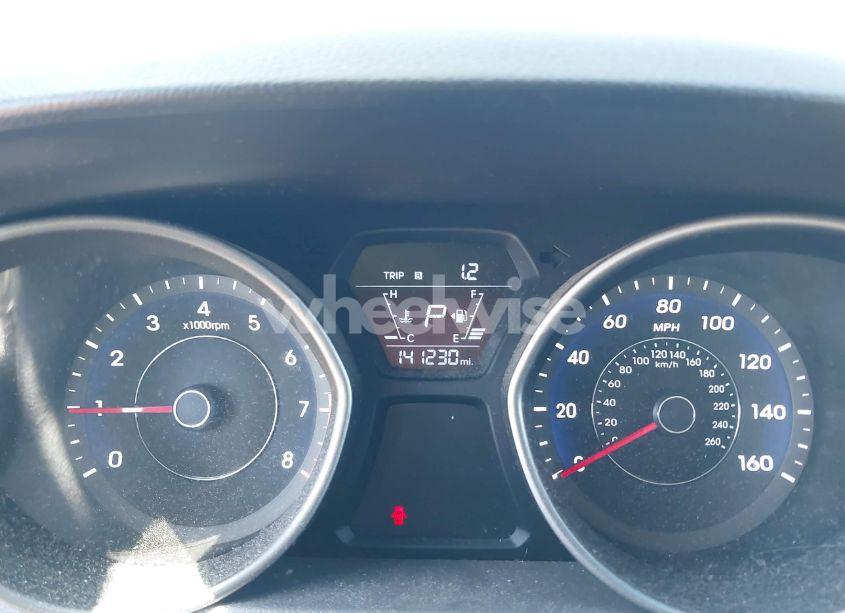 Photo 7 of 2016 Hyundai Elantra SE (VIN 5NPDH4AEXGH693278)