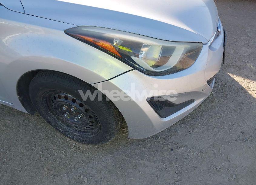 Photo 6 of 2016 Hyundai Elantra SE (VIN 5NPDH4AEXGH695869)