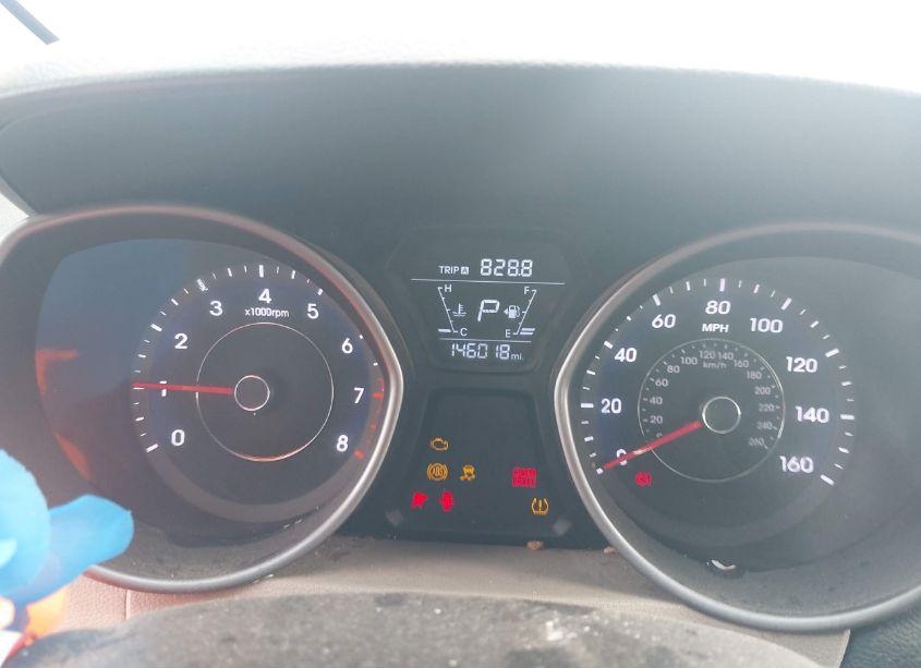 Photo 7 of 2016 Hyundai Elantra SE (VIN 5NPDH4AEXGH711973)