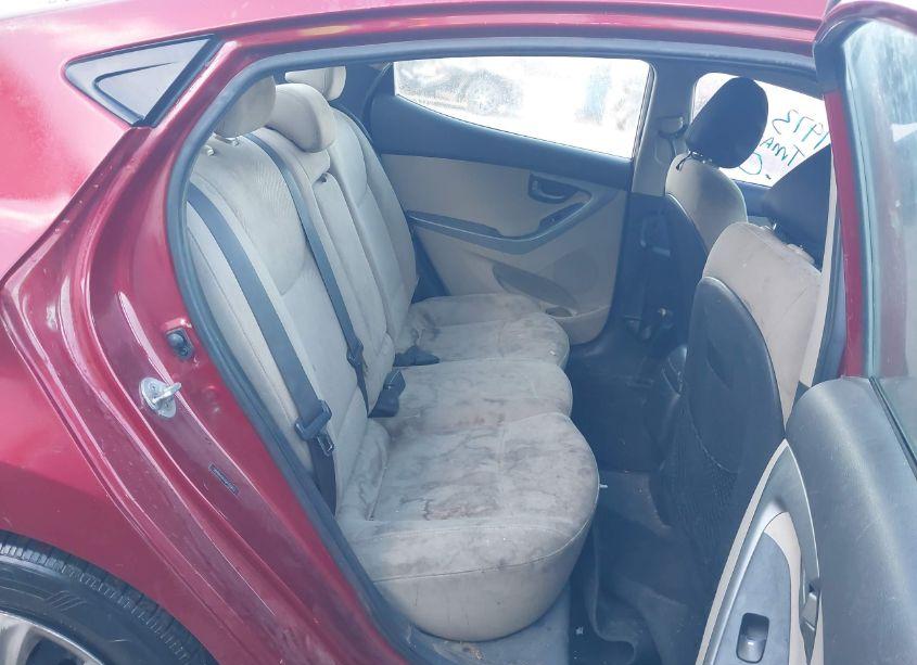 Photo 8 of 2016 Hyundai Elantra SE (VIN 5NPDH4AEXGH711973)