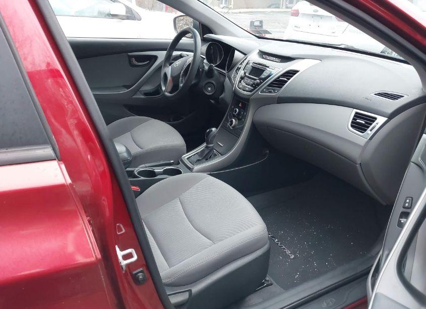 Photo 5 of 2016 Hyundai Elantra SE (VIN 5NPDH4AEXGH721046)