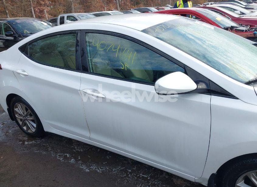 Photo 14 of 2016 Hyundai Elantra SE (VIN 5NPDH4AEXGH732676)