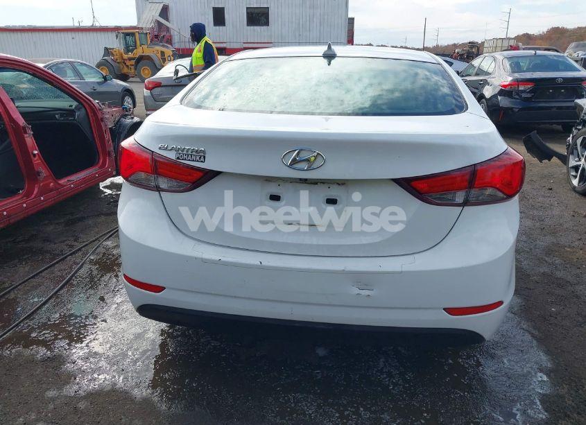 Photo 17 of 2016 Hyundai Elantra SE (VIN 5NPDH4AEXGH732676)