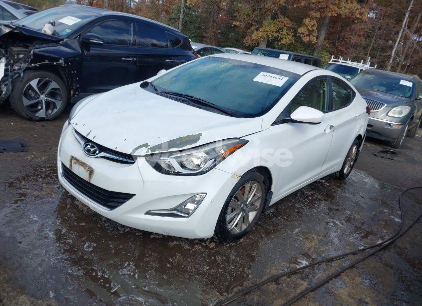 Photo 2 of 2016 Hyundai Elantra SE (VIN 5NPDH4AEXGH732676)