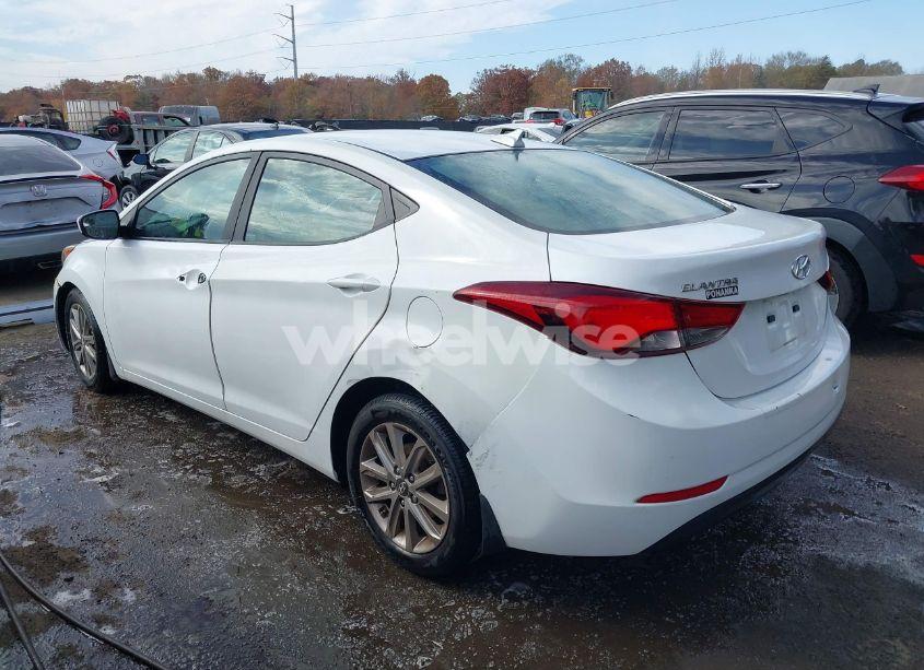 Photo 3 of 2016 Hyundai Elantra SE (VIN 5NPDH4AEXGH732676)