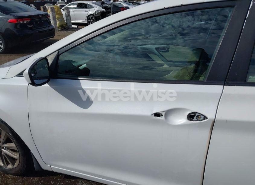 Photo 6 of 2016 Hyundai Elantra SE (VIN 5NPDH4AEXGH732676)