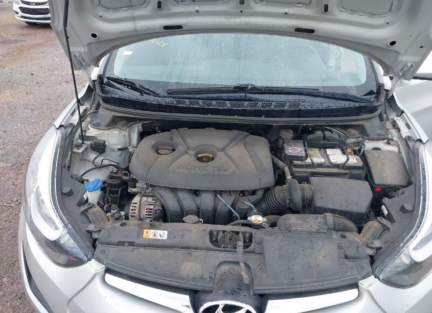 Photo 10 of 2016 Hyundai Elantra SE (VIN 5NPDH4AEXGH735836)