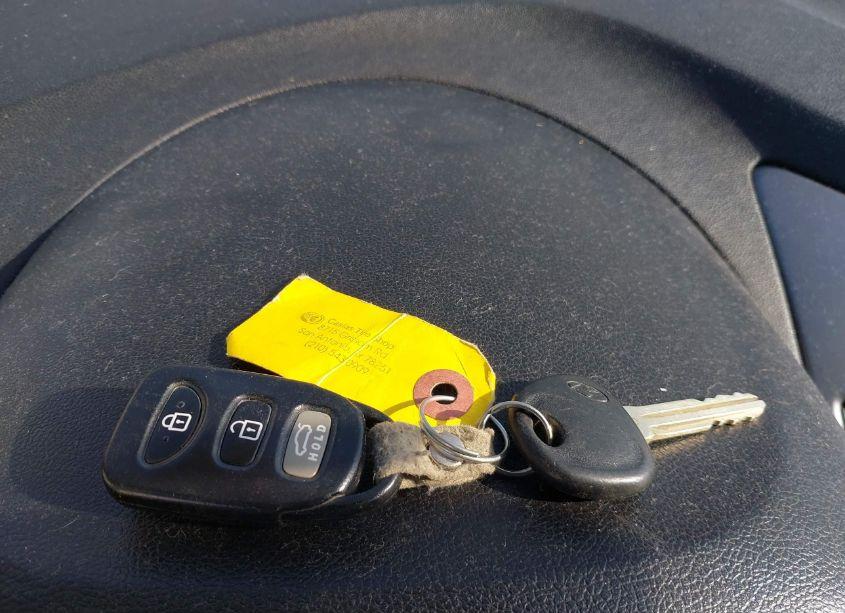 Photo 11 of 2016 Hyundai Elantra SE (VIN 5NPDH4AEXGH743385)