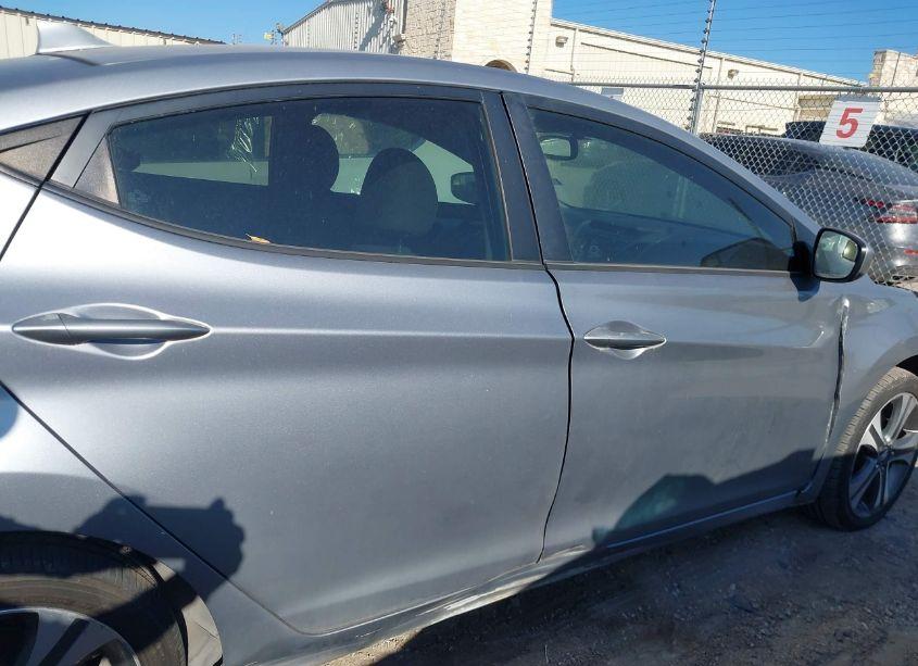 Photo 14 of 2016 Hyundai Elantra SE (VIN 5NPDH4AEXGH743385)