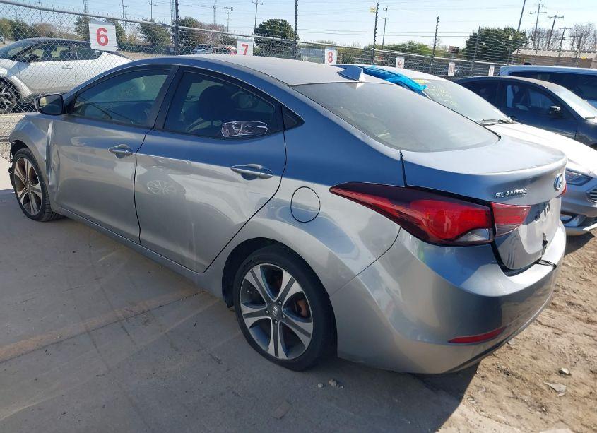 Photo 3 of 2016 Hyundai Elantra SE (VIN 5NPDH4AEXGH743385)