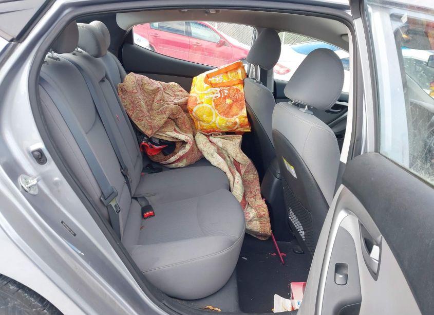 Photo 8 of 2016 Hyundai Elantra SE (VIN 5NPDH4AEXGH745511)