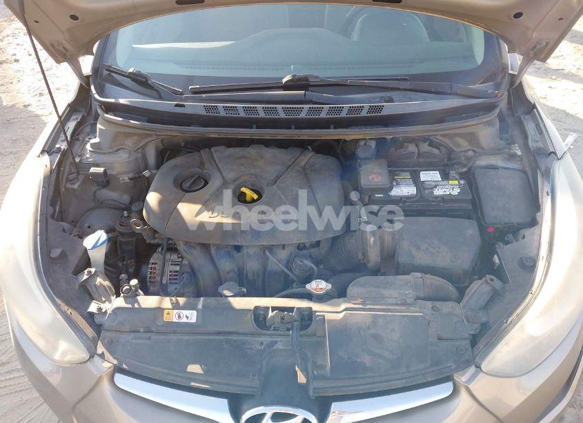 Photo 10 of 2016 Hyundai Elantra SE (VIN 5NPDH4AEXGH764284)