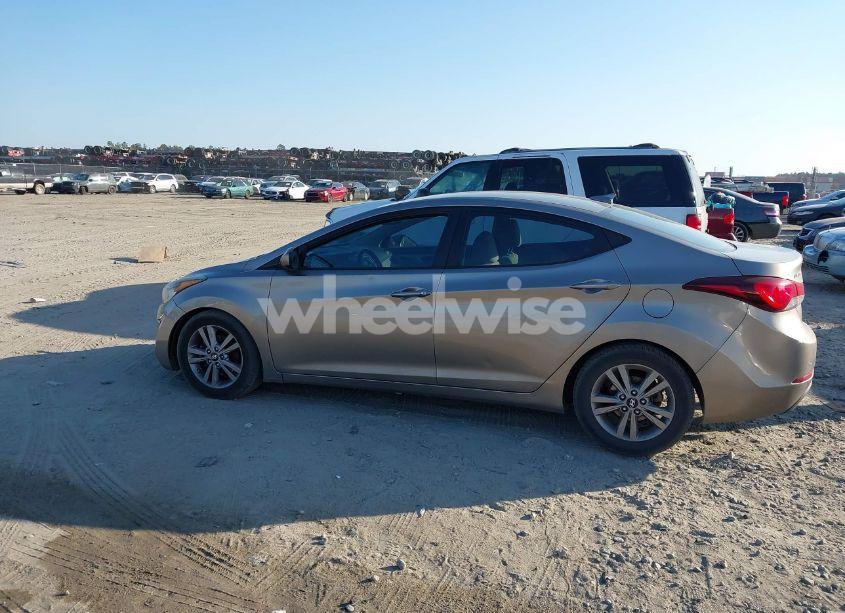 Photo 13 of 2016 Hyundai Elantra SE (VIN 5NPDH4AEXGH764284)