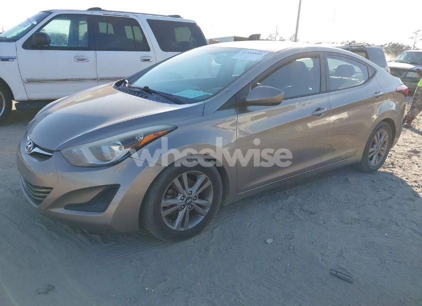 Photo 2 of 2016 Hyundai Elantra SE (VIN 5NPDH4AEXGH764284)