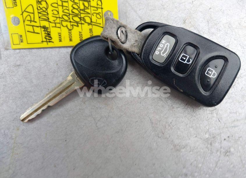 Photo 11 of 2016 Hyundai Elantra SE (VIN 5NPDH4AEXGH771042)