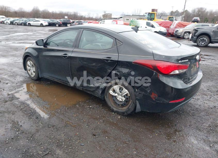 Photo 3 of 2016 Hyundai Elantra SE (VIN 5NPDH4AEXGH771042)