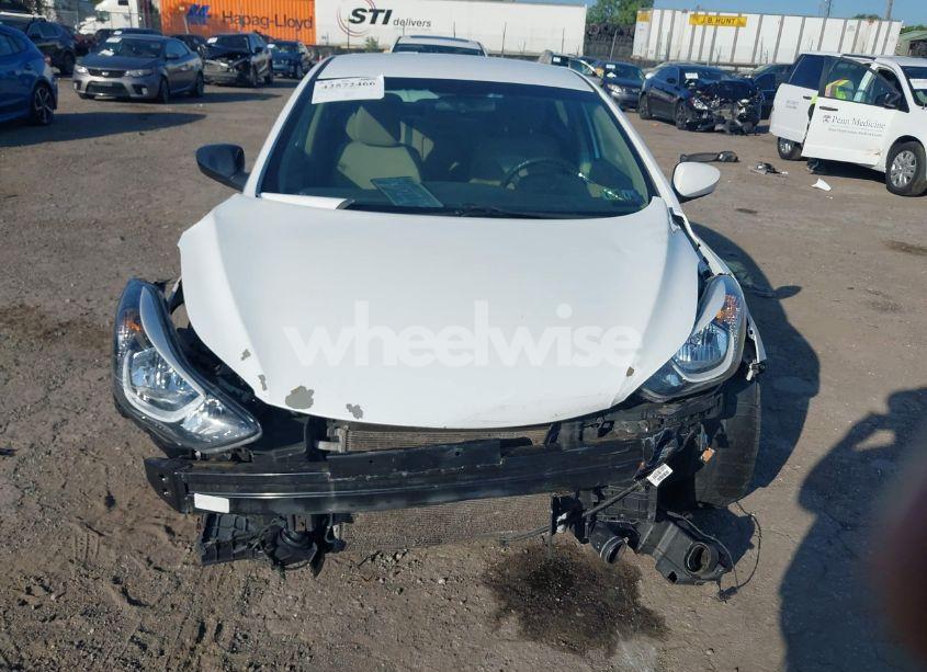 Photo 12 of 2016 Hyundai Elantra SE (VIN 5NPDH4AEXGH797317)