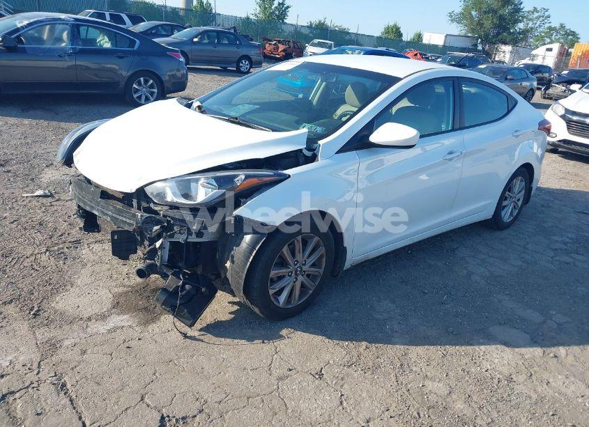 Photo 2 of 2016 Hyundai Elantra SE (VIN 5NPDH4AEXGH797317)