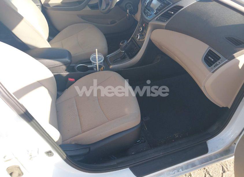 Photo 5 of 2016 Hyundai Elantra SE (VIN 5NPDH4AEXGH797317)